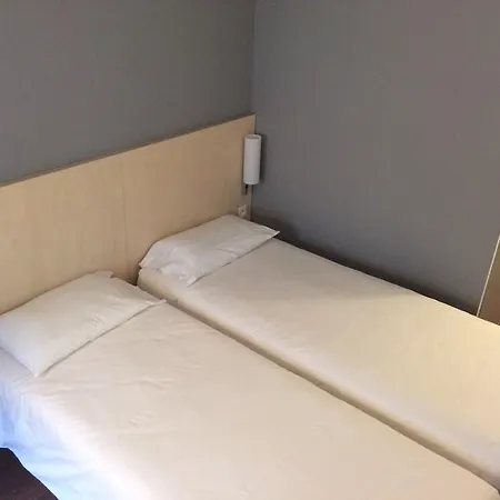 Ibis Budget Centre Ville 2*