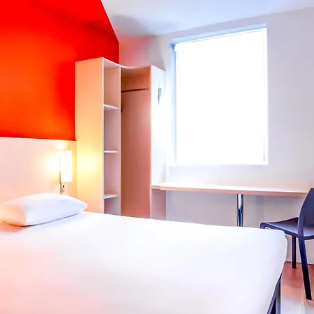 Ibis Budget Centre