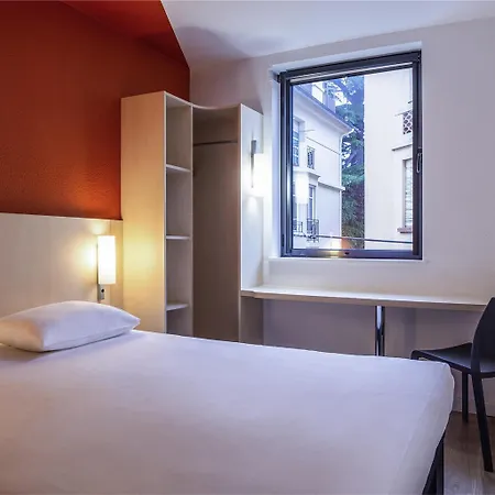 Ibis Budget Centre