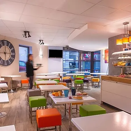 Ibis Budget Centre 2*